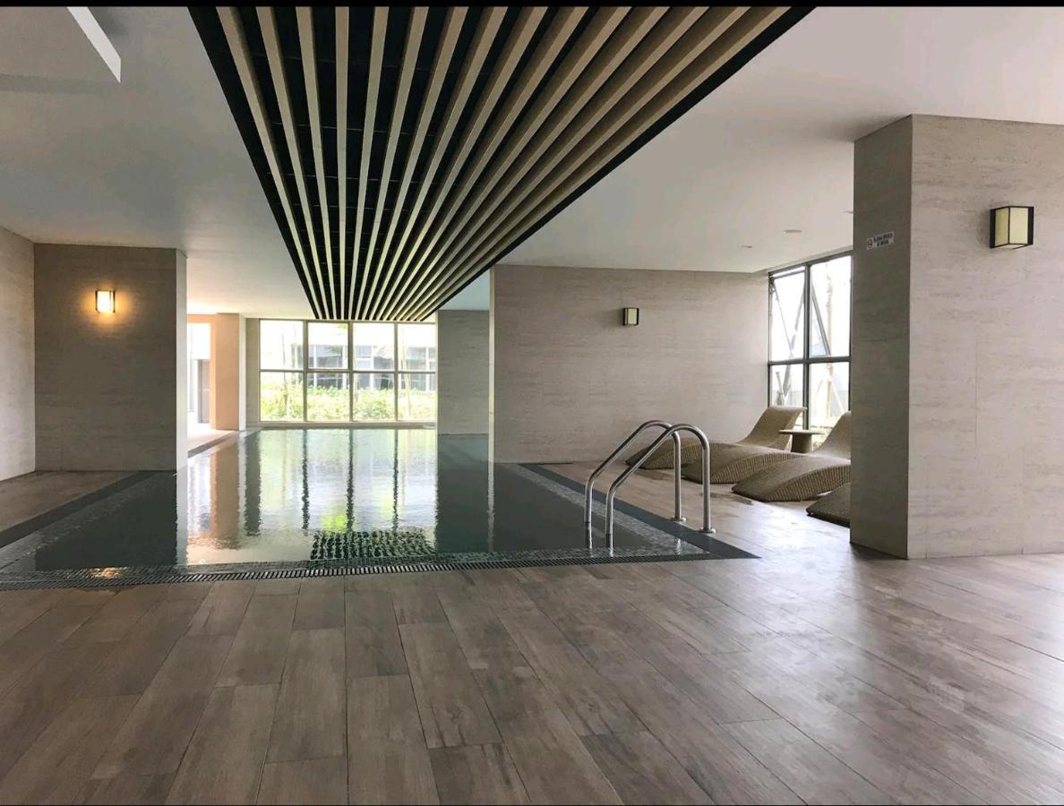 Studio Sea View Apartment At Gold Coast Pik By Mysweethome Jakarta Luaran gambar