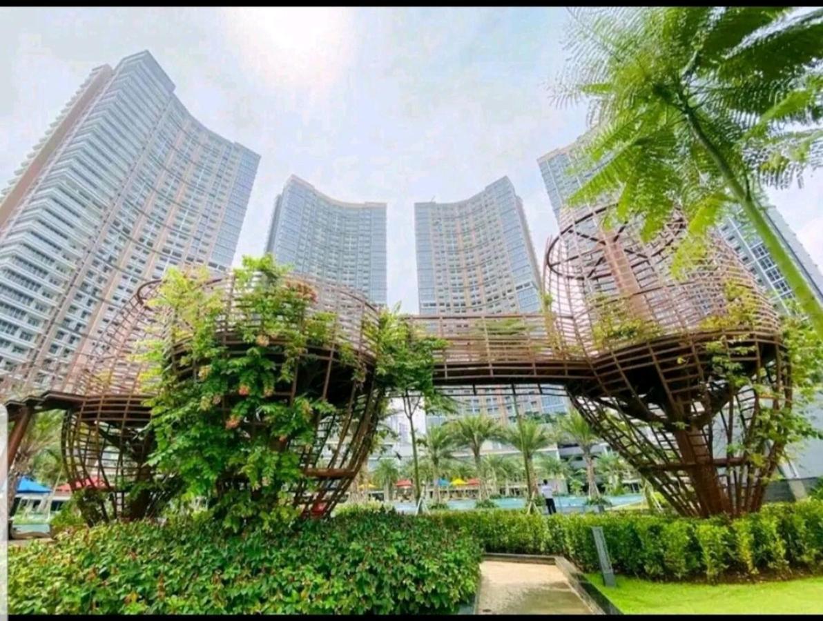 Studio Sea View Apartment At Gold Coast Pik By Mysweethome Jakarta Luaran gambar